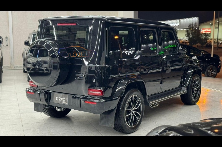 G Class Mercedes 2023 Dubai Black 6761818 Car for sale Hatla2ee