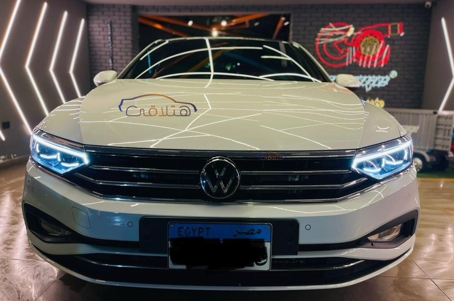 Passat Volkswagen 2021 Nasr city White 6768358 Car for sale Hatla2ee