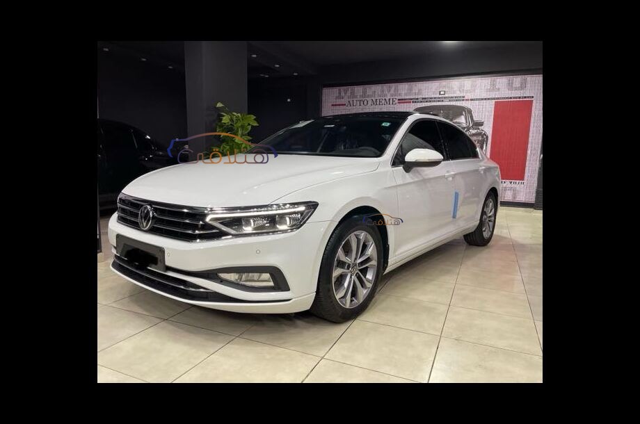 Passat Volkswagen 2021 Nasr city White 6768358 Car for sale Hatla2ee