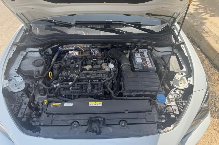 Leon Cupra 2022 Cairo White 6768539 Car for sale Hatla2ee