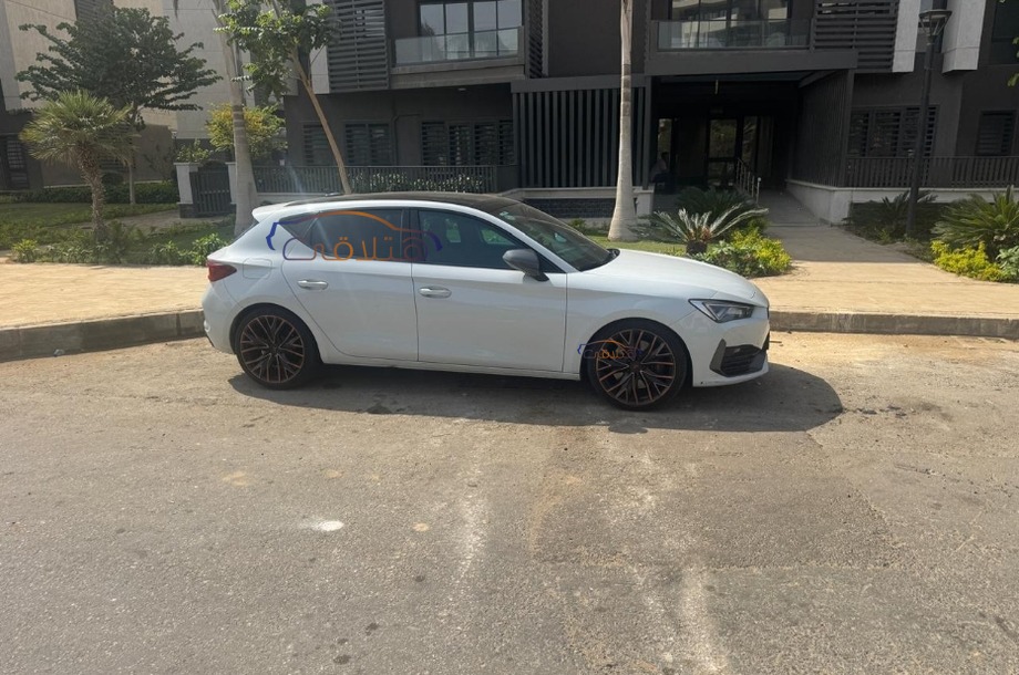 Leon Cupra 2022 Cairo White 6768539 Car for sale Hatla2ee