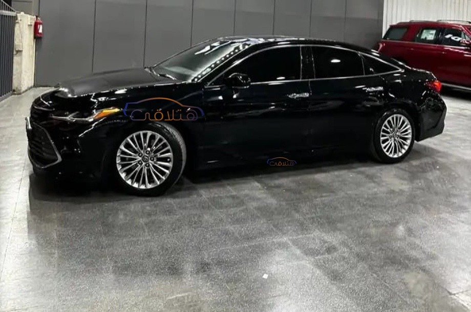 Avalon Toyota 2019 Al Khobar Black 6769237 Car for sale Hatla2ee