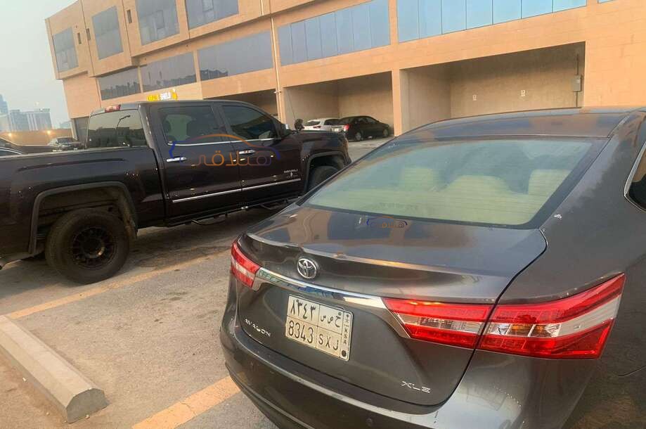 Avalon Toyota 2015 Al Khobar Silver 6771410 Car for sale Hatla2ee