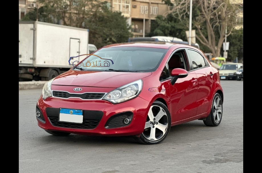 Rio Kia 2015 Cairo Red 6807884 - Car for sale : Hatla2ee