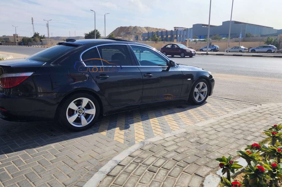 525 BMW 2008 Maadi Black 6839357 - Car for sale : Hatla2ee