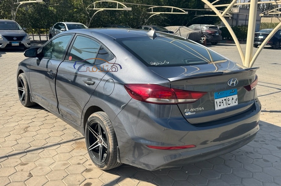 Elantra AD Hyundai 2019 Alexandria Dark grey 6849713 - Car for sale ...