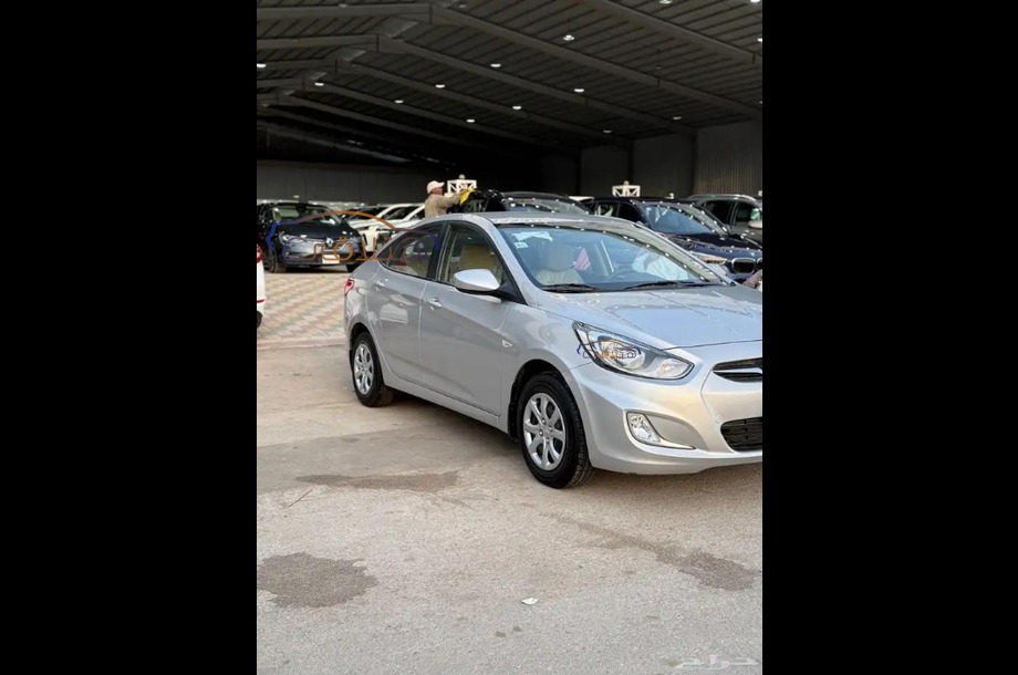 Accent Hyundai Silver