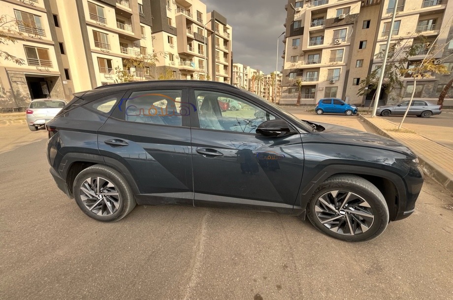 Tucson Turbo Hyundai أسود
