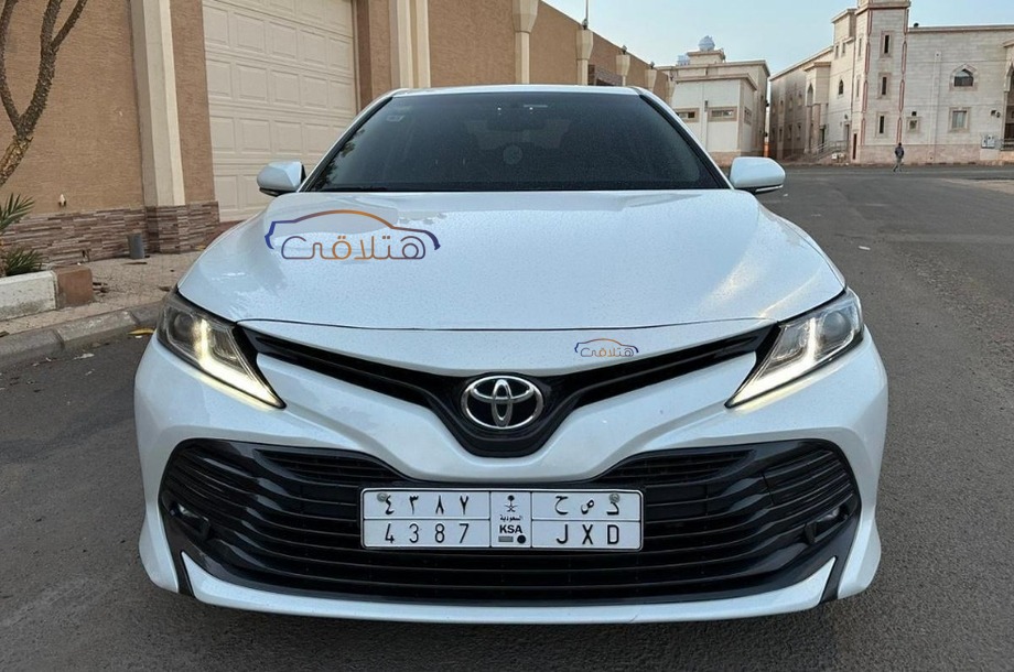 Camry Toyota White