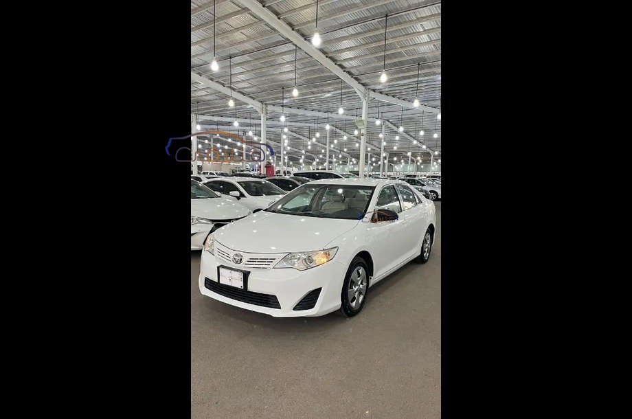 Camry Toyota White