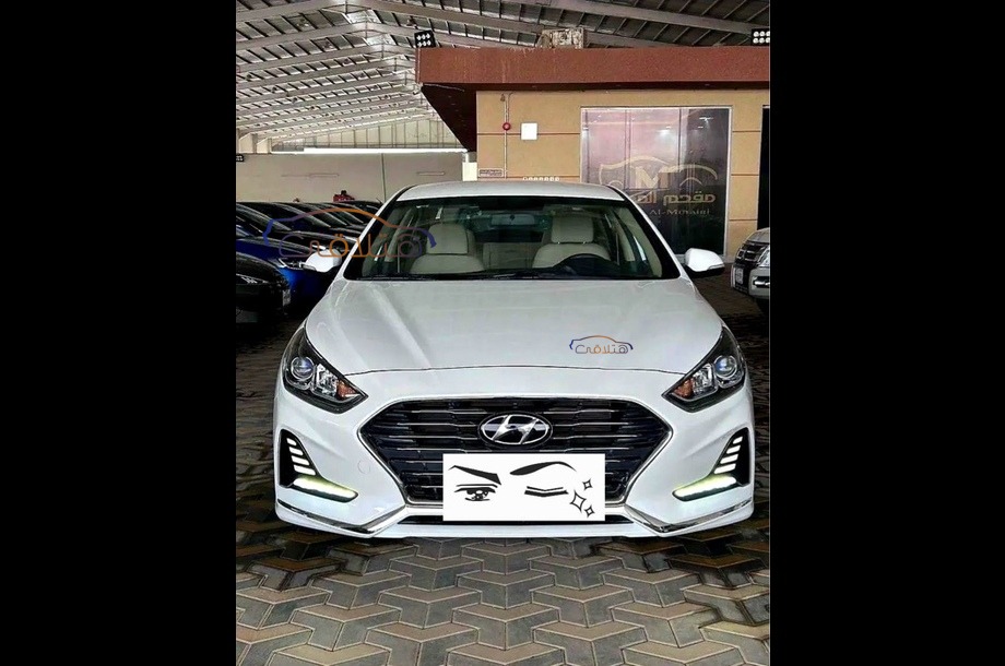Sonata Hyundai White