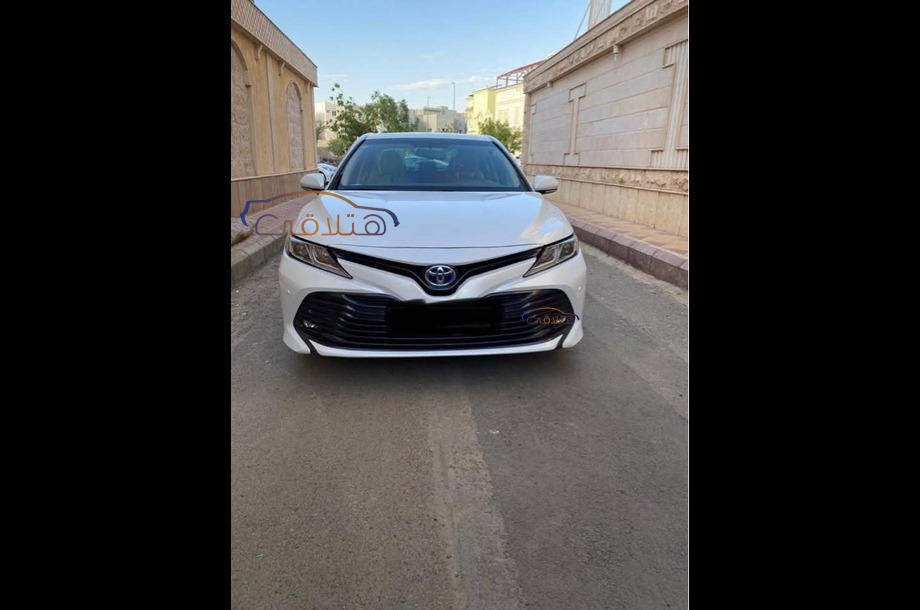 Camry Toyota White