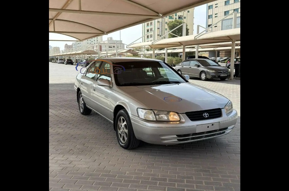 Camry Toyota Silver