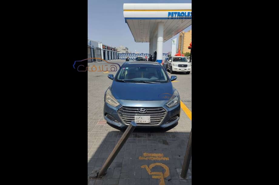 I40 Hyundai أزرق