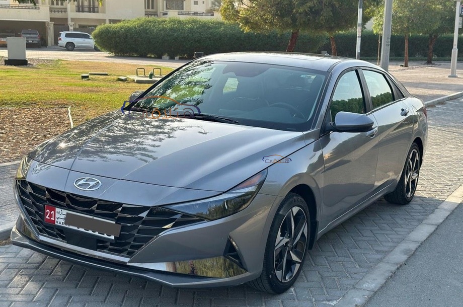 Elantra Hyundai Gray