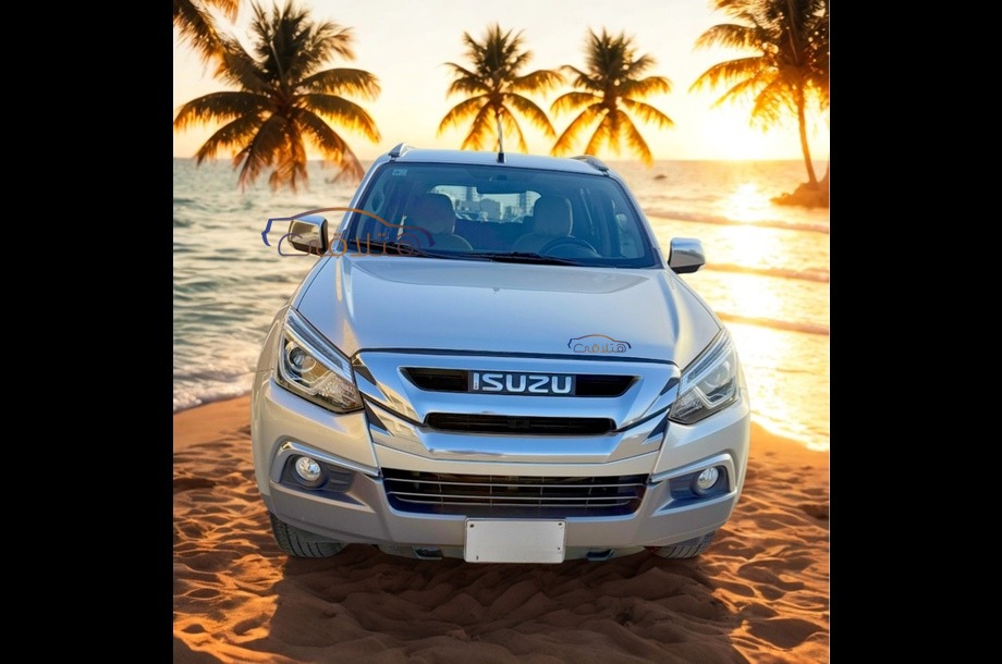 D max Isuzu Silver