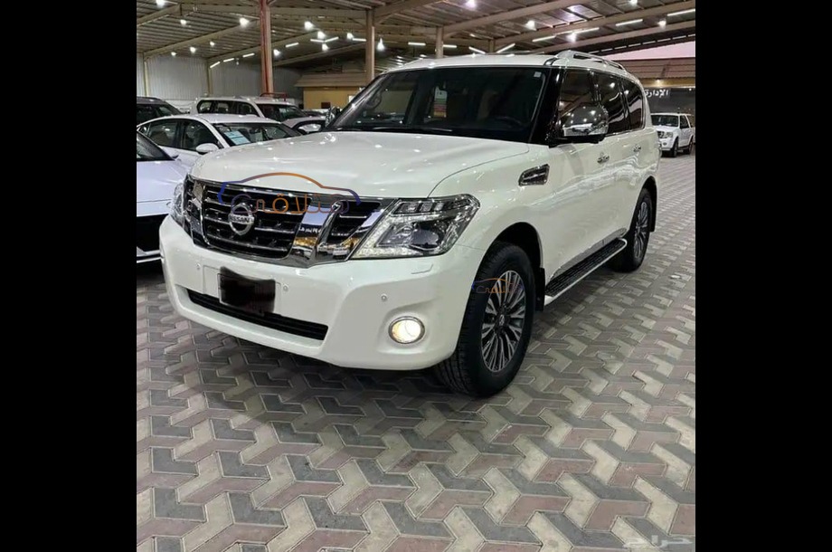 ZX Nissan White