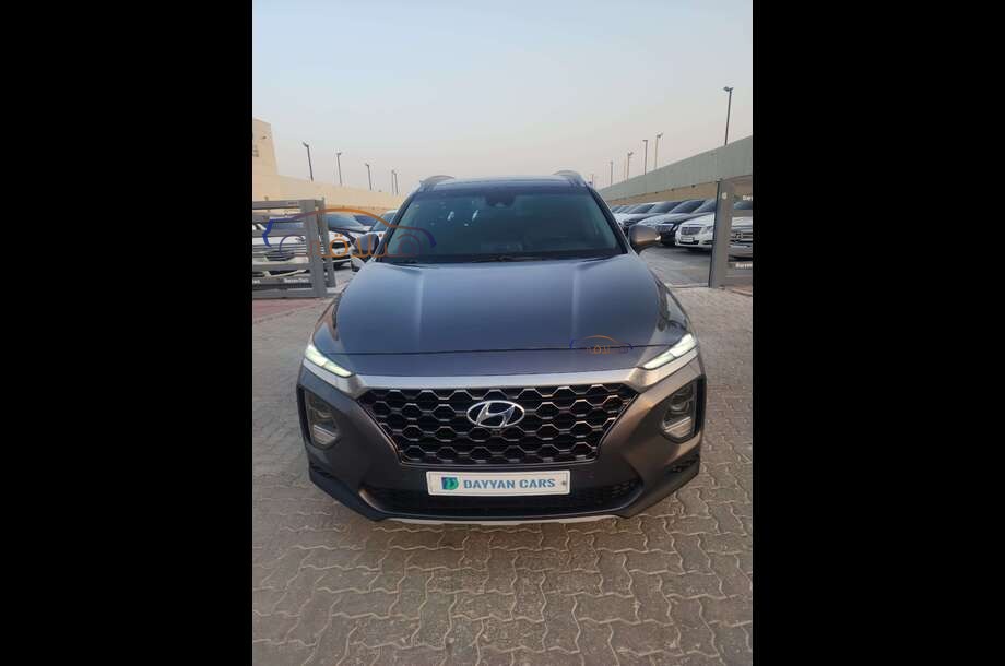 Santa Fe Hyundai Gray