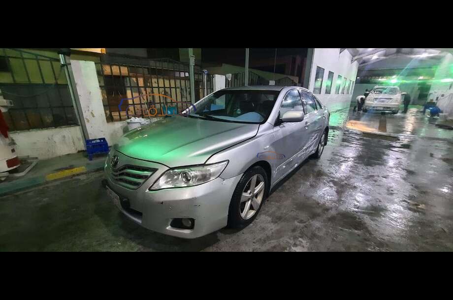 Camry Toyota Silver