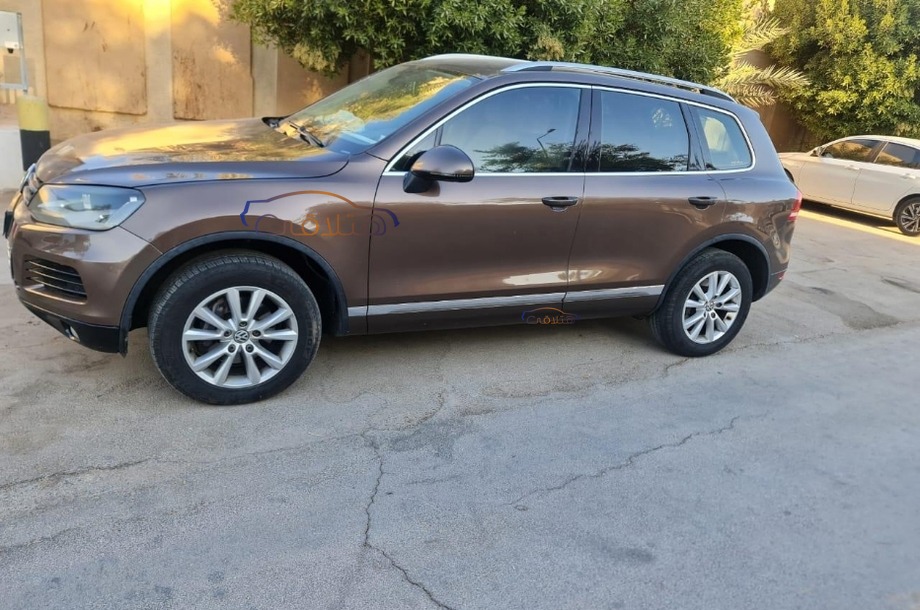Touareg Volkswagen Brown