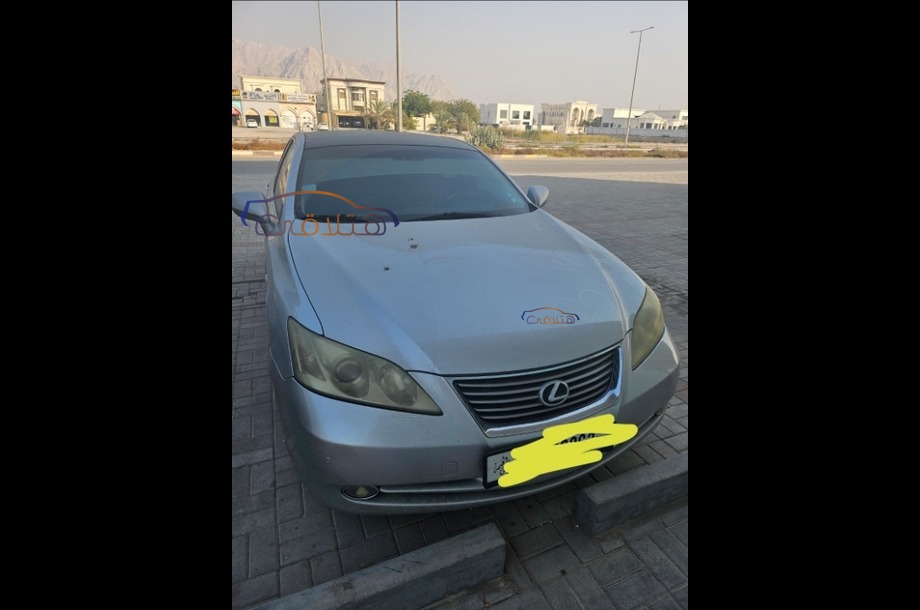 ES 350 Lexus فضي