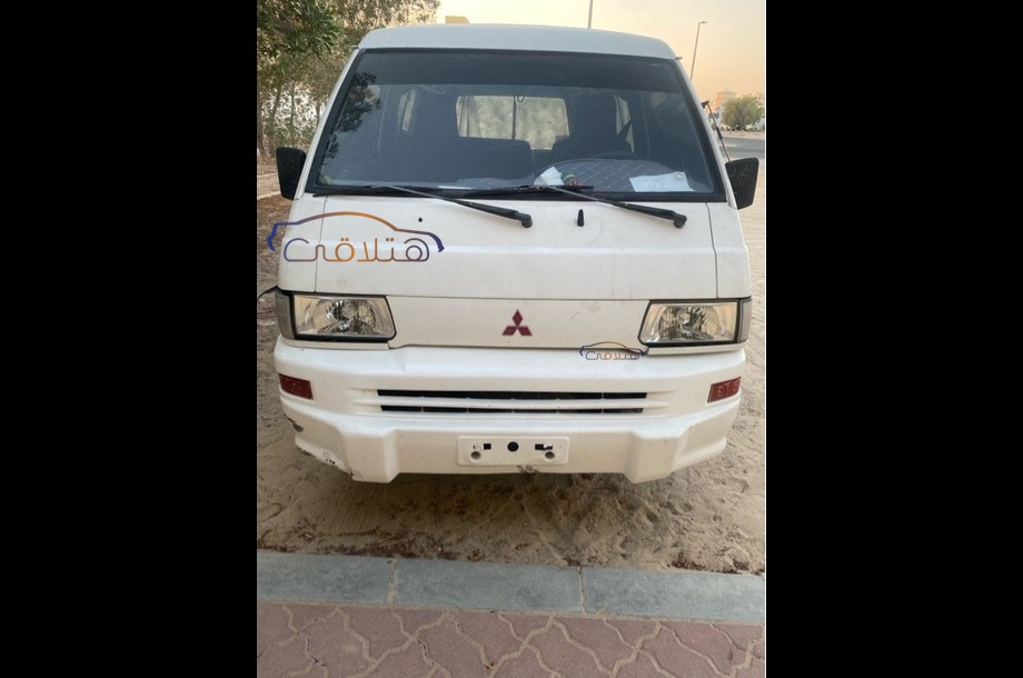 L300 Mitsubishi White