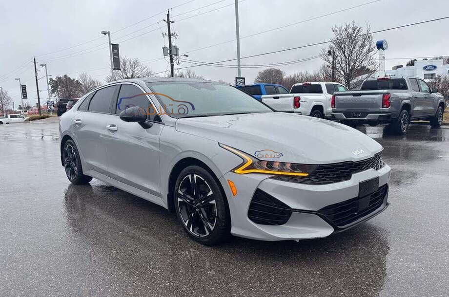 K5 Kia Silver