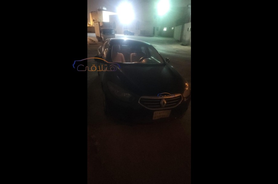 Fluence Renault Brown