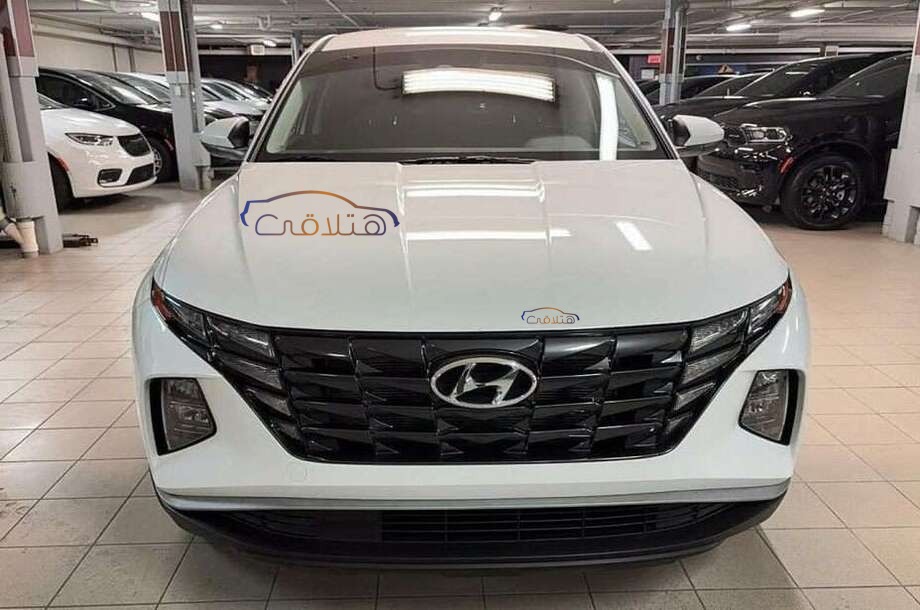Tucson Turbo Hyundai أبيض