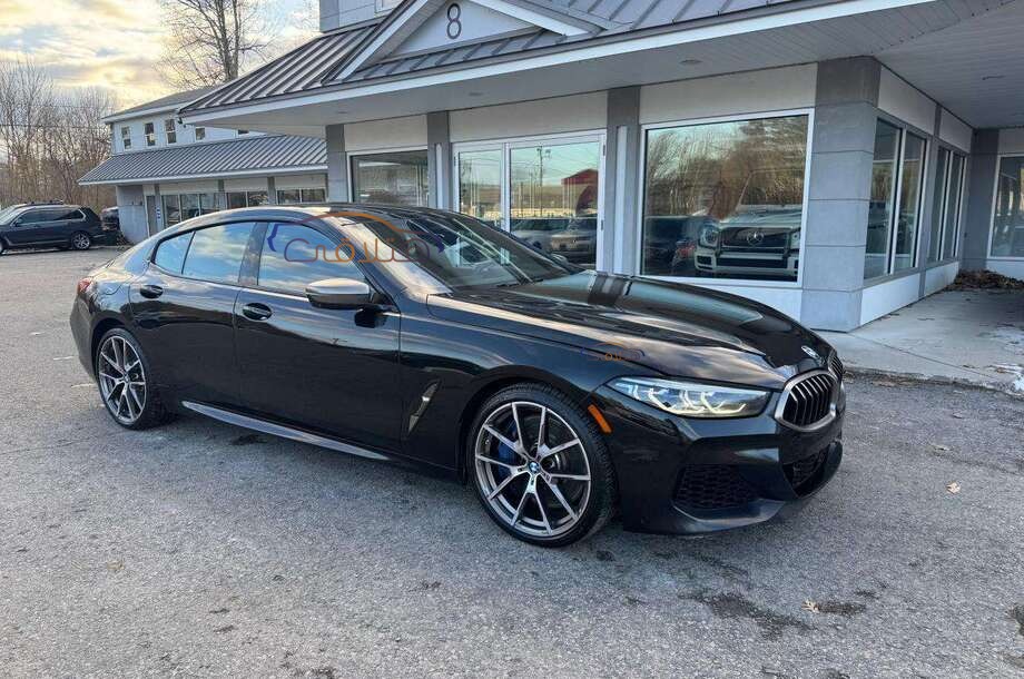 M8 BMW أسود