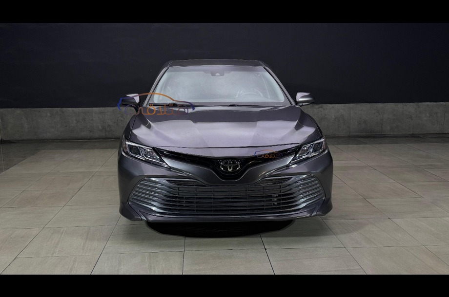 Camry Toyota Gray