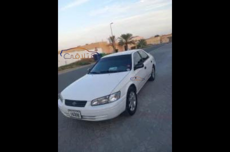 Camry Toyota White