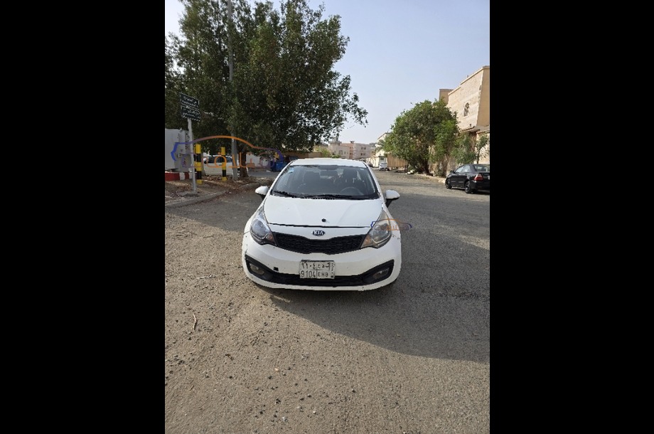 Rio Kia White