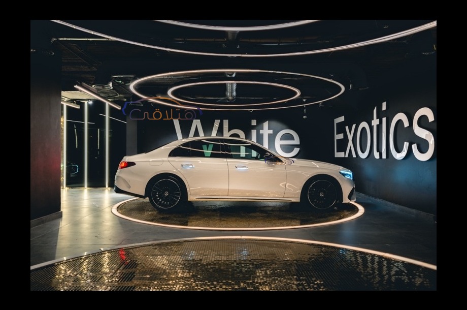 E 200 Mercedes أبيض