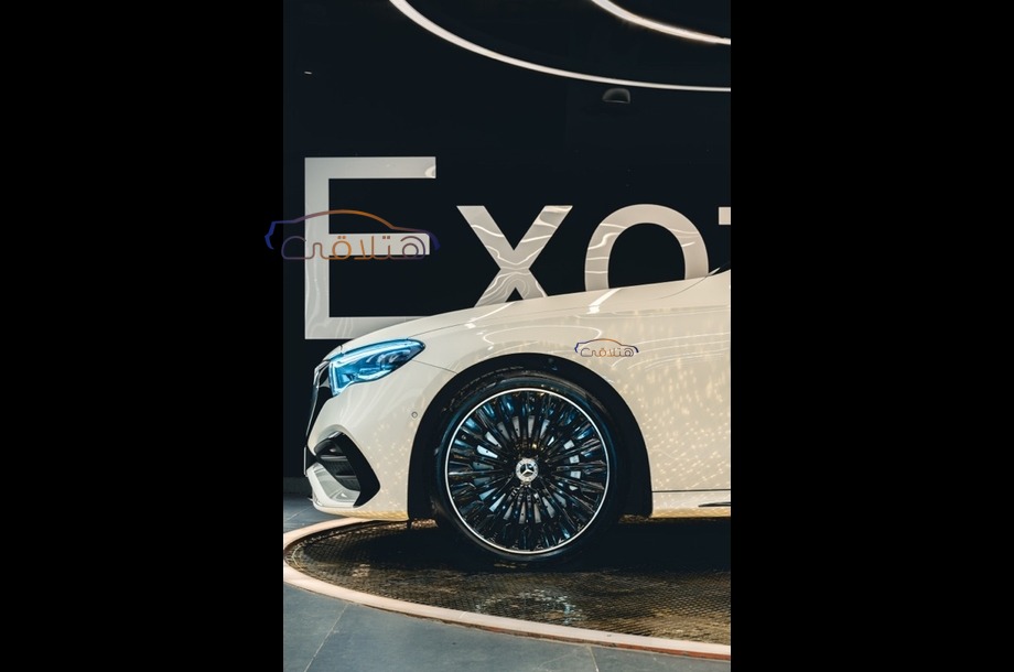 E 200 Mercedes أبيض