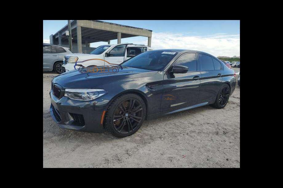 M5 BMW Black