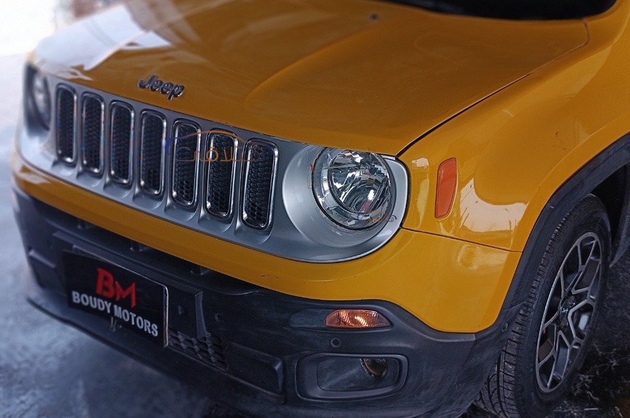 Renegade Jeep اصفر