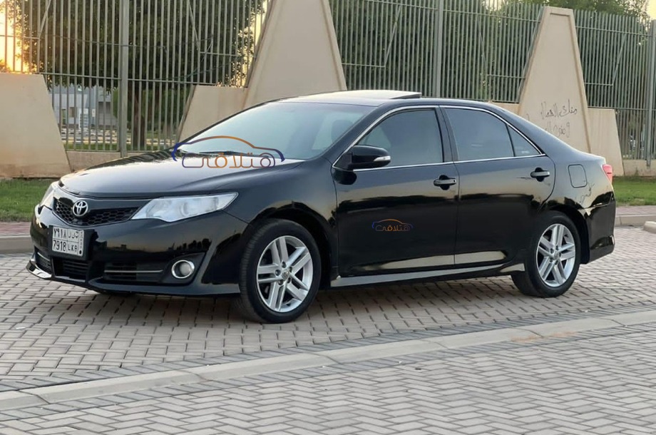 Camry Toyota Black
