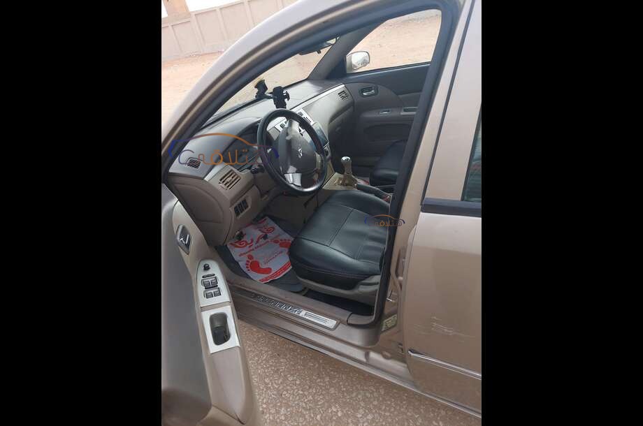 A516 Speranza ذهبي