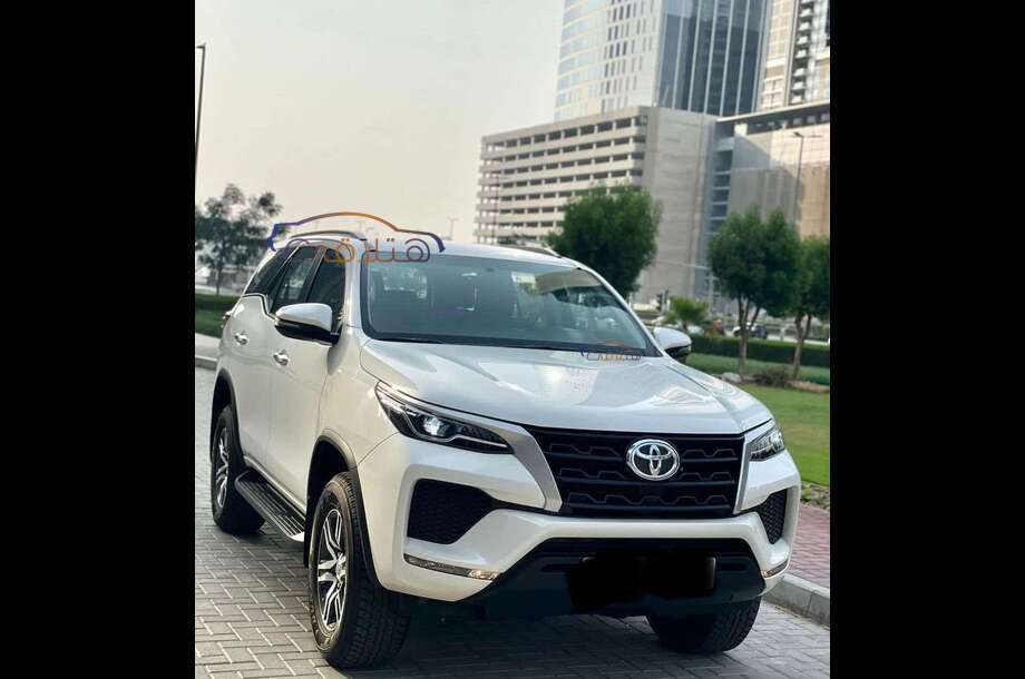 Fortuner Toyota White
