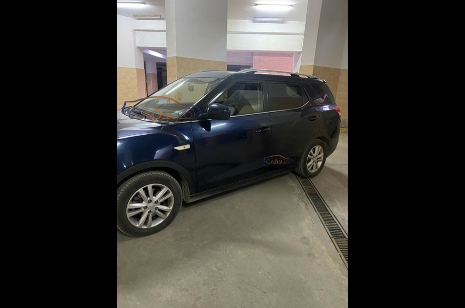 Tivoli XLV Ssang Yong Dark blue