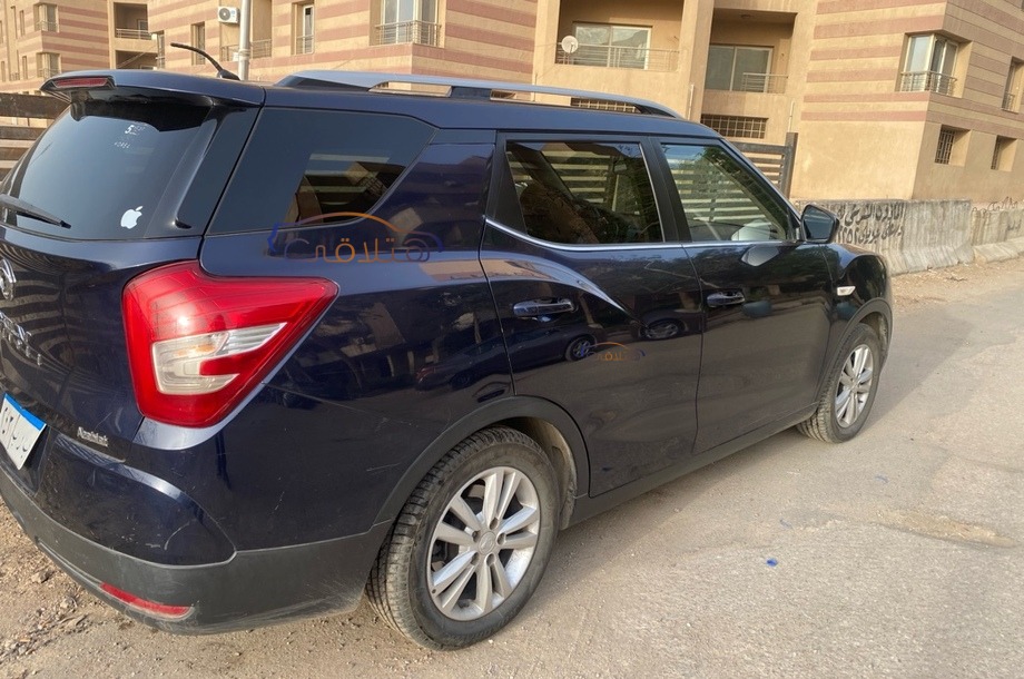 Tivoli XLV Ssang Yong Dark blue