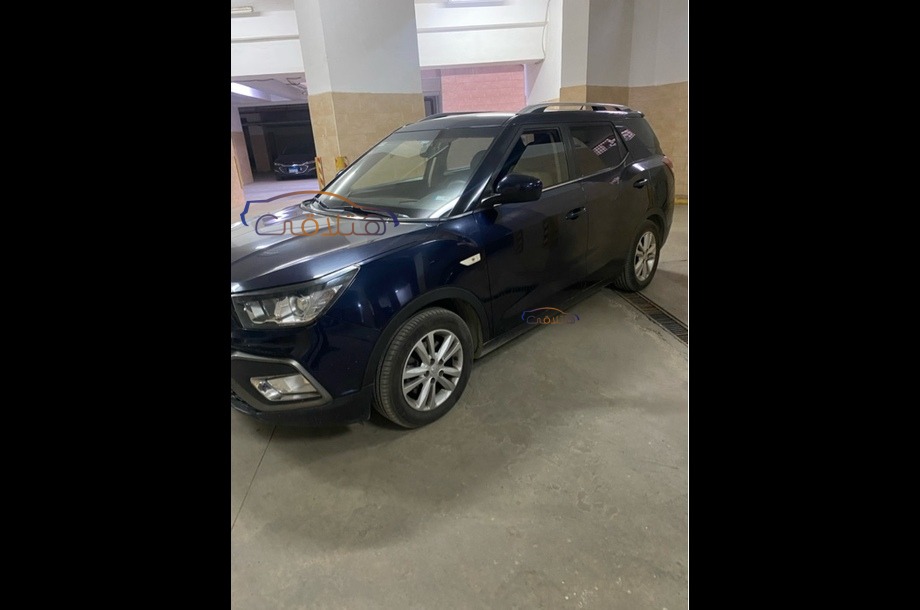 Tivoli XLV Ssang Yong Dark blue