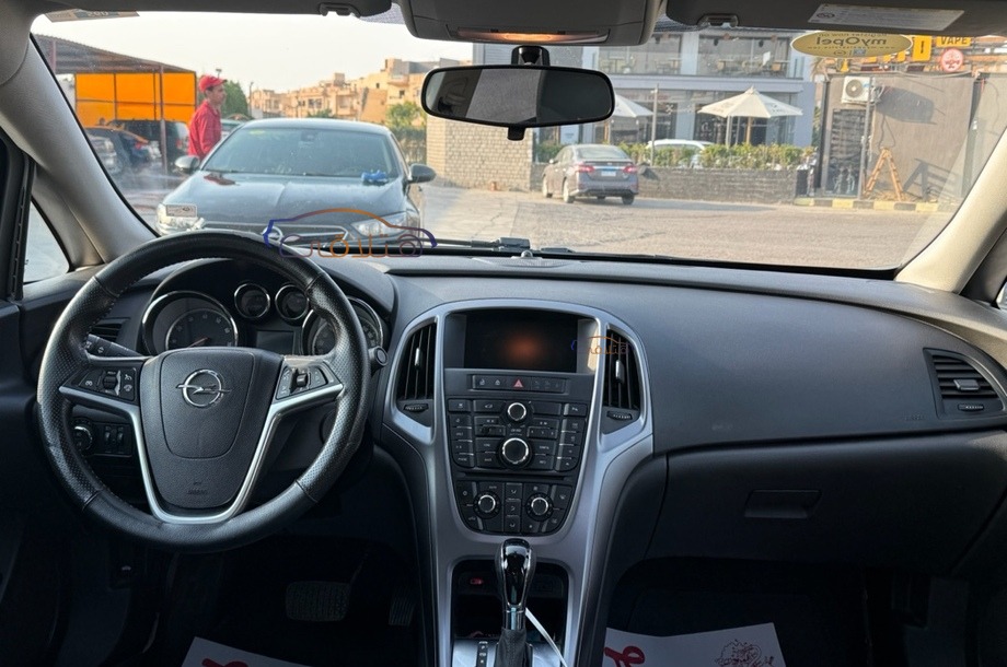 Astra Opel فيراني