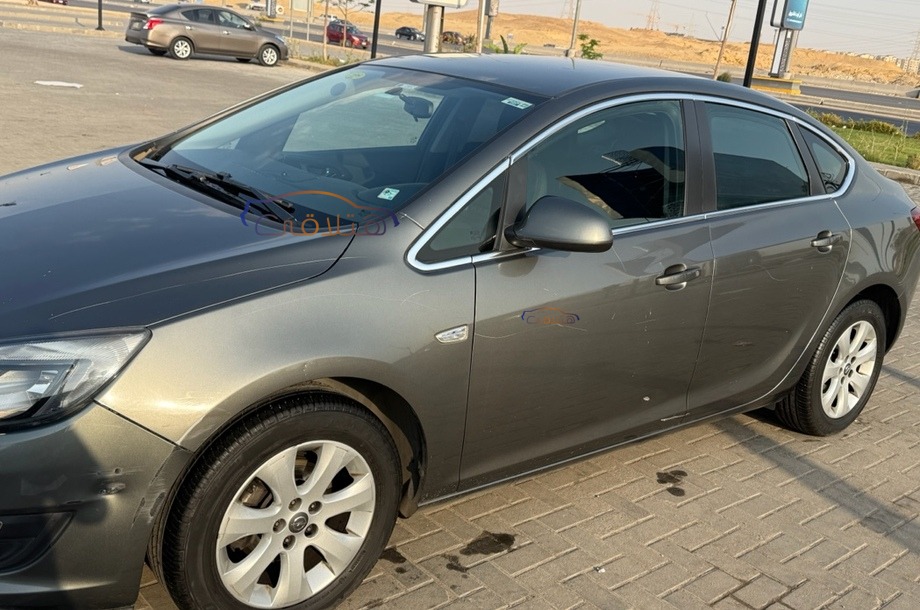 Astra Opel فيراني