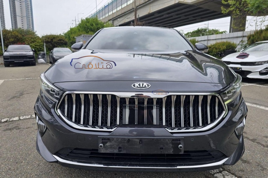 Cadenza Kia Dark blue