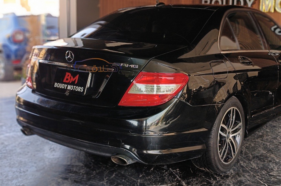 C 300 Mercedes Black
