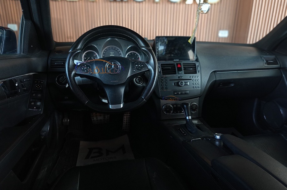 C 300 Mercedes Black