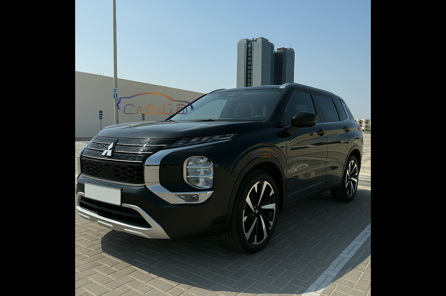 Outlander Mitsubishi Black