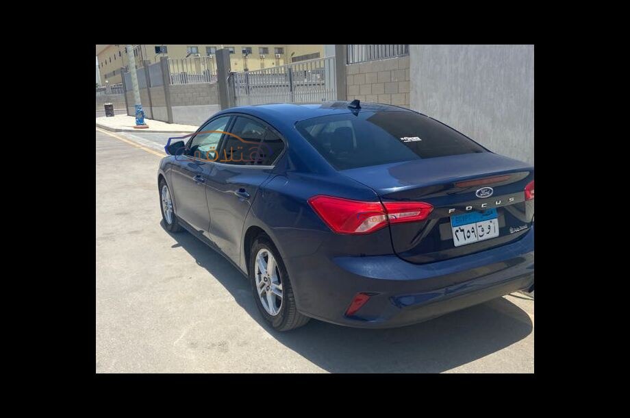 Focus Ford Dark blue